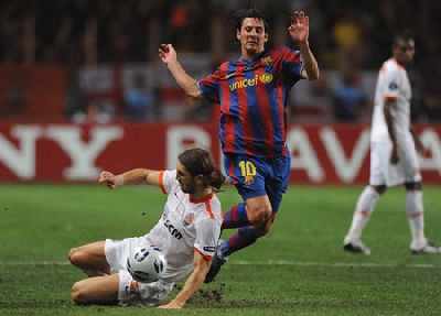 Barcelona từng đánh bại Shakhtar ở Siêu Cúp châu Âu 2009